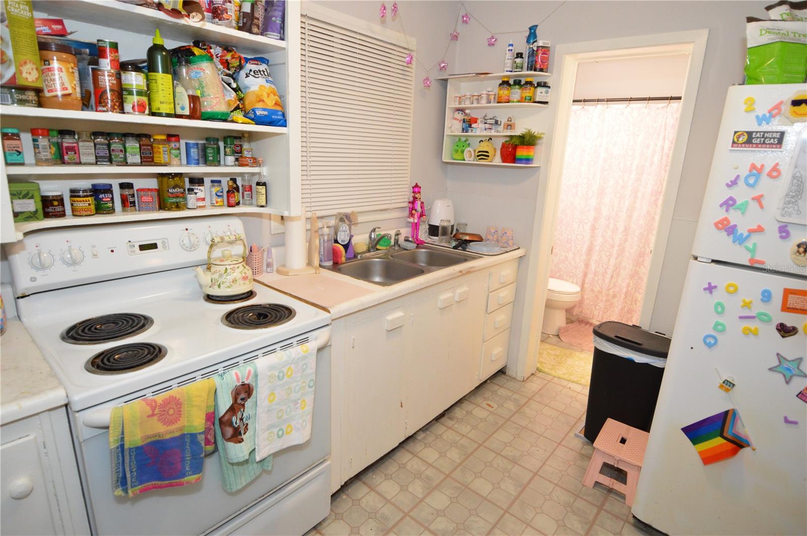 Image 52 of 100 For 2800 Dartmouth Avenue N