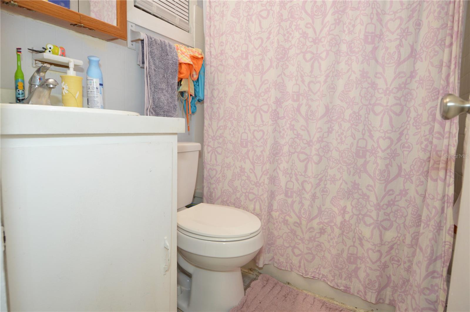 Image 58 of 100 For 2800 Dartmouth Avenue N