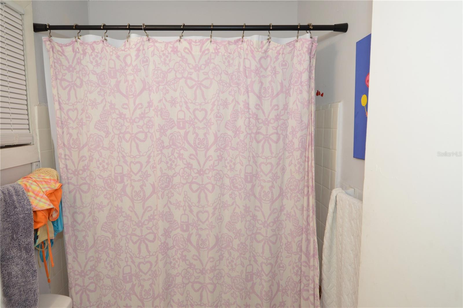 Image 59 of 100 For 2800 Dartmouth Avenue N