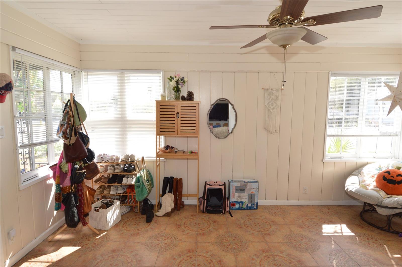 Image 78 of 100 For 2800 Dartmouth Avenue N