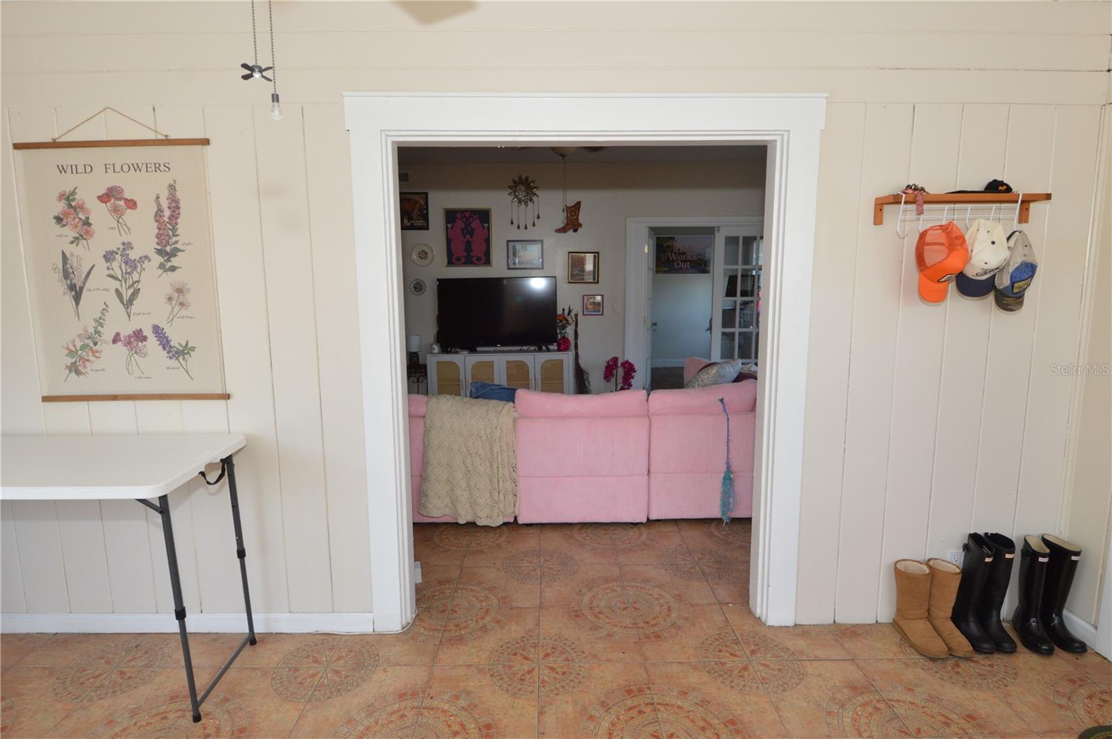 Image 82 of 100 For 2800 Dartmouth Avenue N