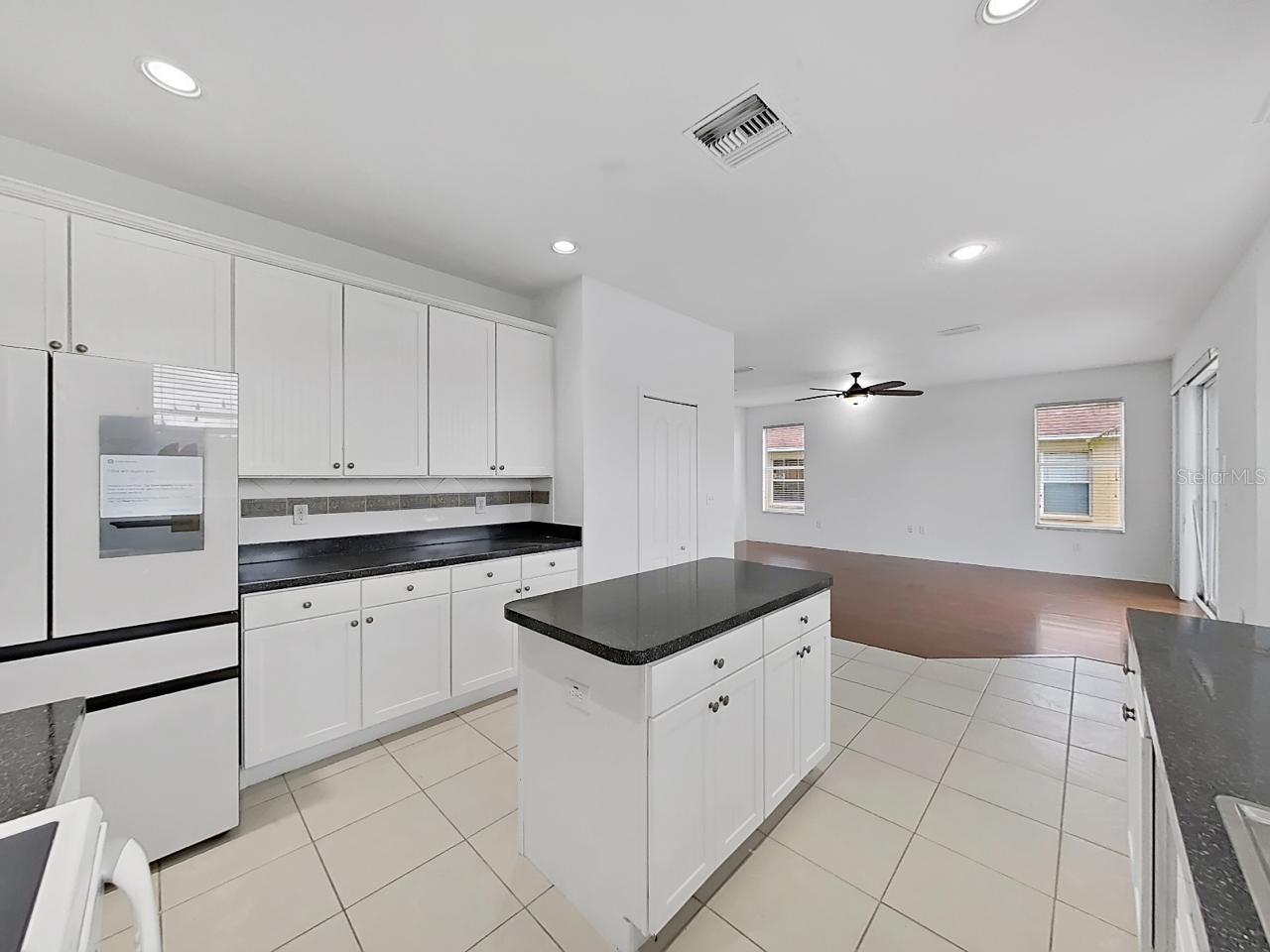 Image 21 of 54 For 1834 Raven Glen Drive