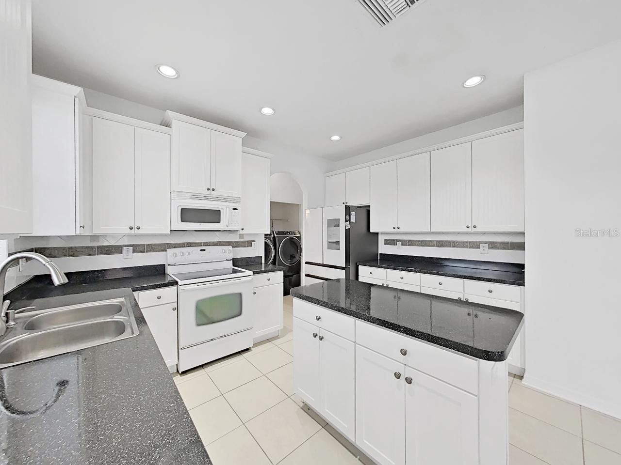 Image 22 of 54 For 1834 Raven Glen Drive