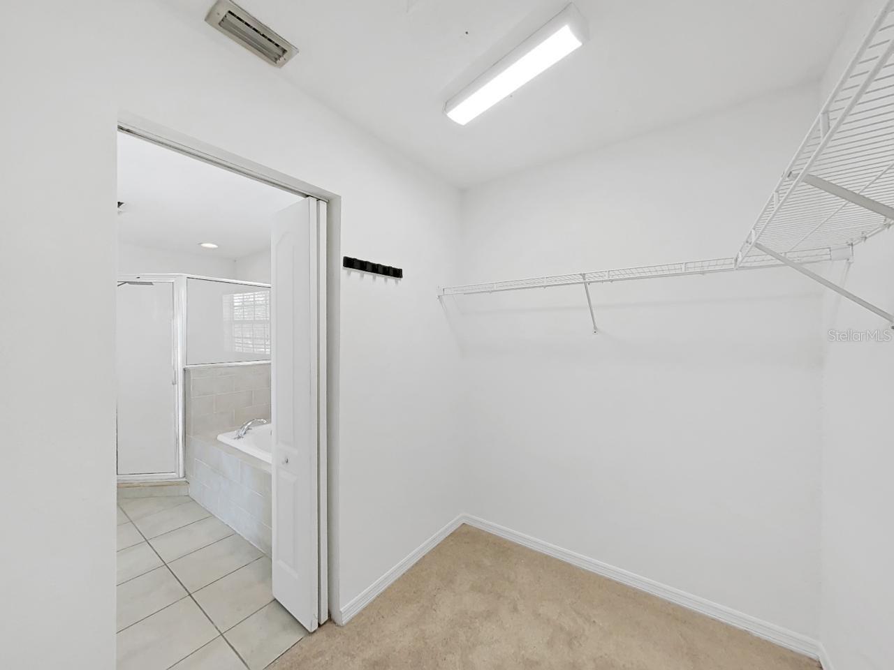 Image 30 of 54 For 1834 Raven Glen Drive