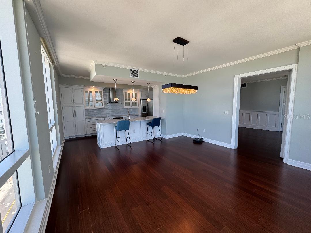 Image 16 of 46 For 331 Cleveland Street 1504