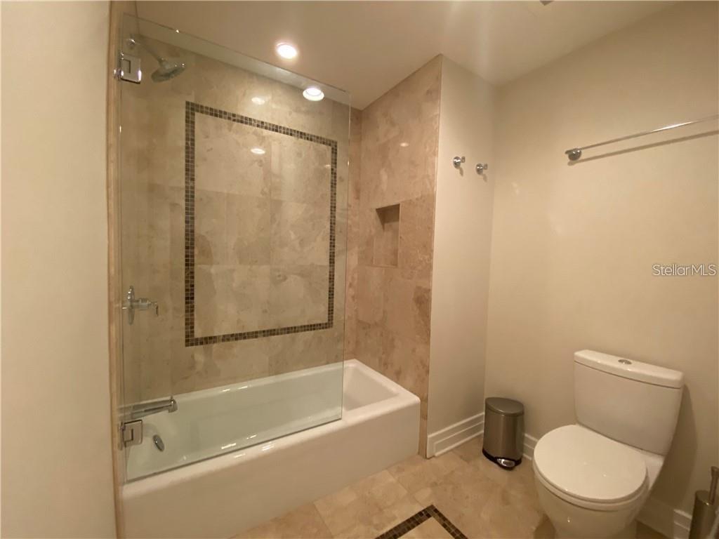 Image 24 of 46 For 331 Cleveland Street 1504