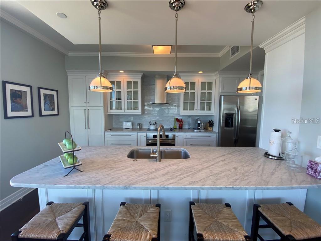 Image 9 of 46 For 331 Cleveland Street 1504