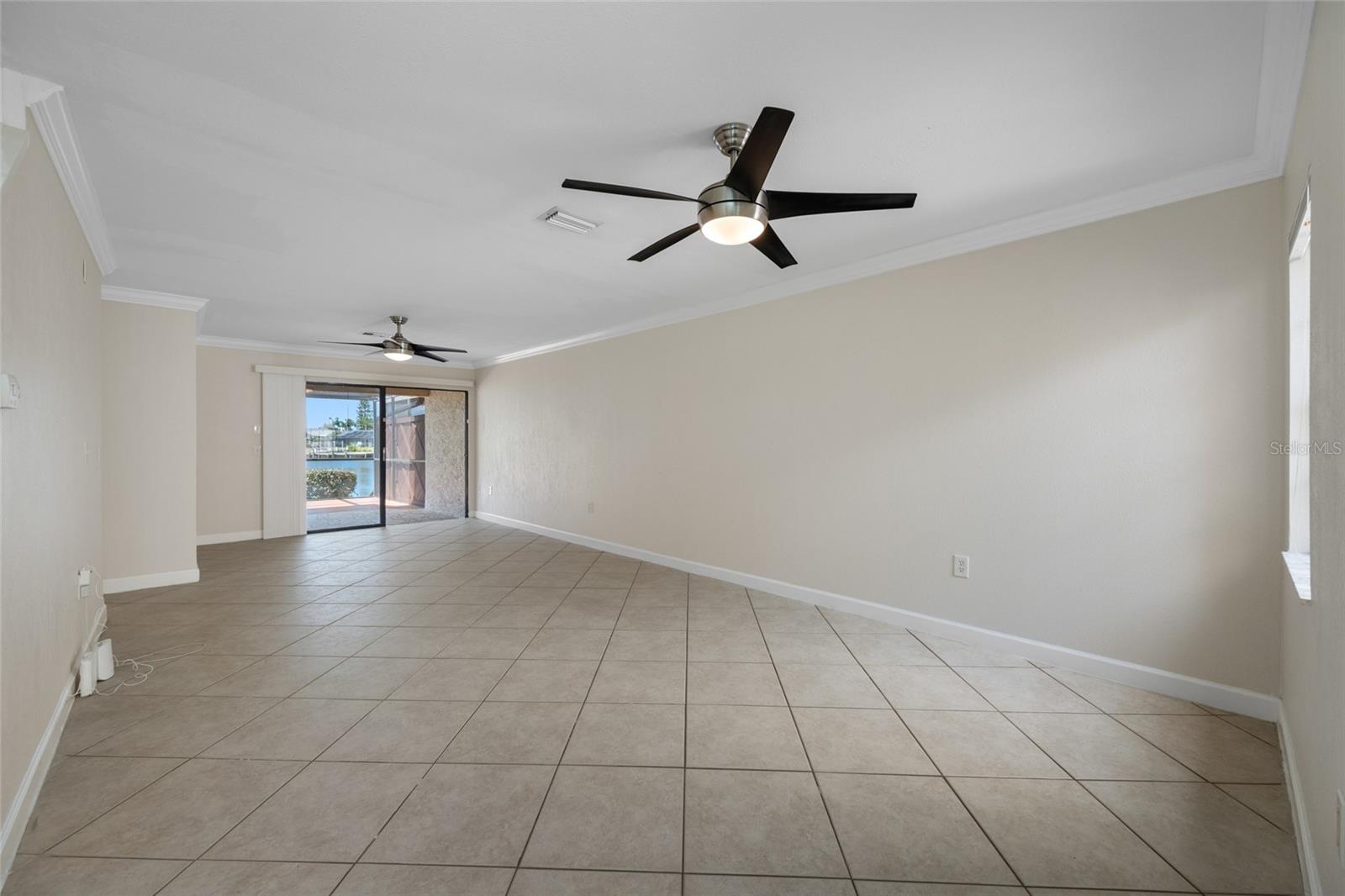 Image 10 of 72 For 10416 Saint Tropez Place