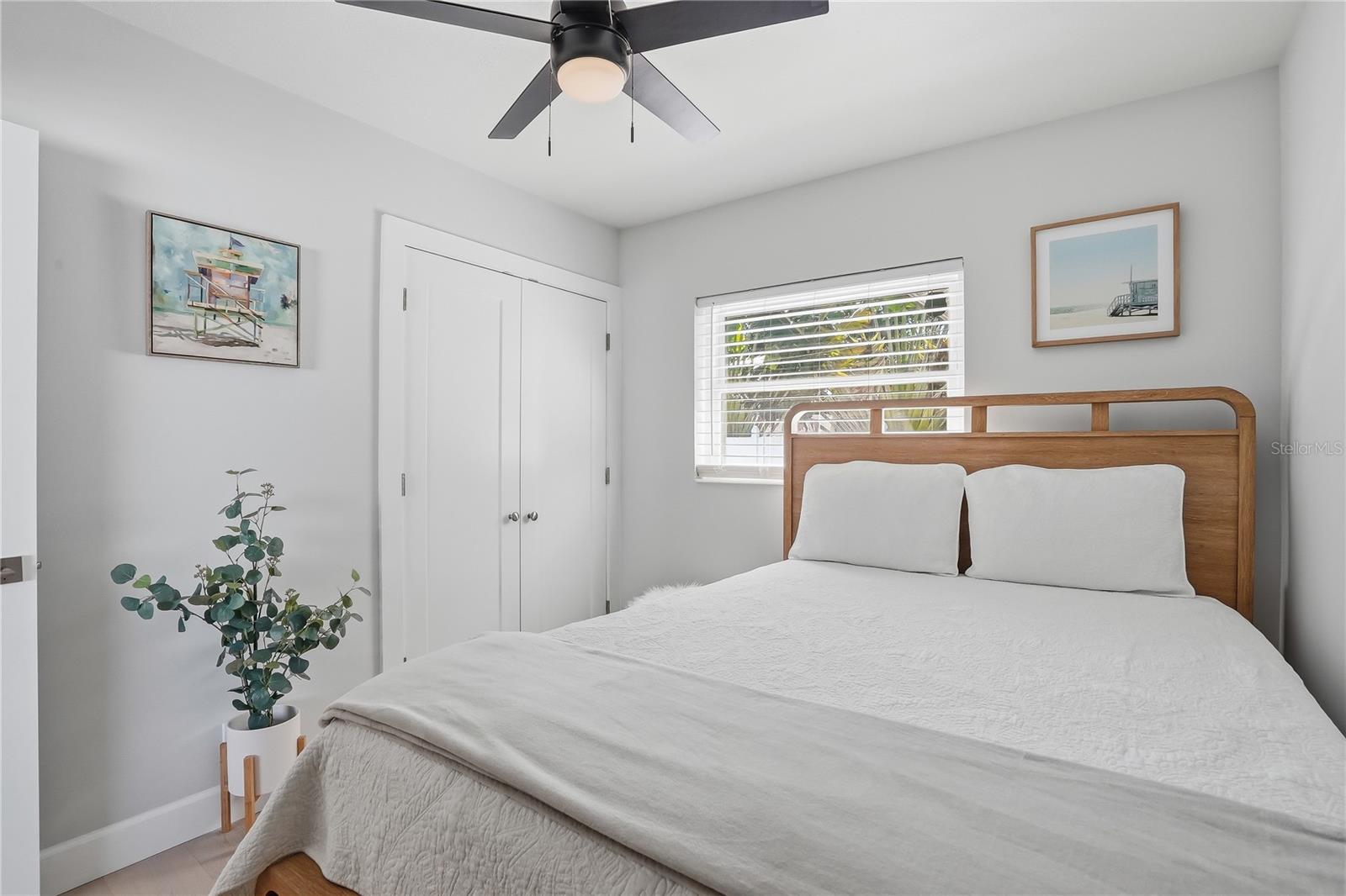 Image 26 of 46 For 4043 Shore Acres Boulevard Ne