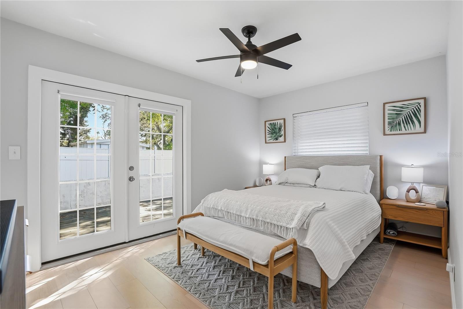 Image 4 of 46 For 4043 Shore Acres Boulevard Ne