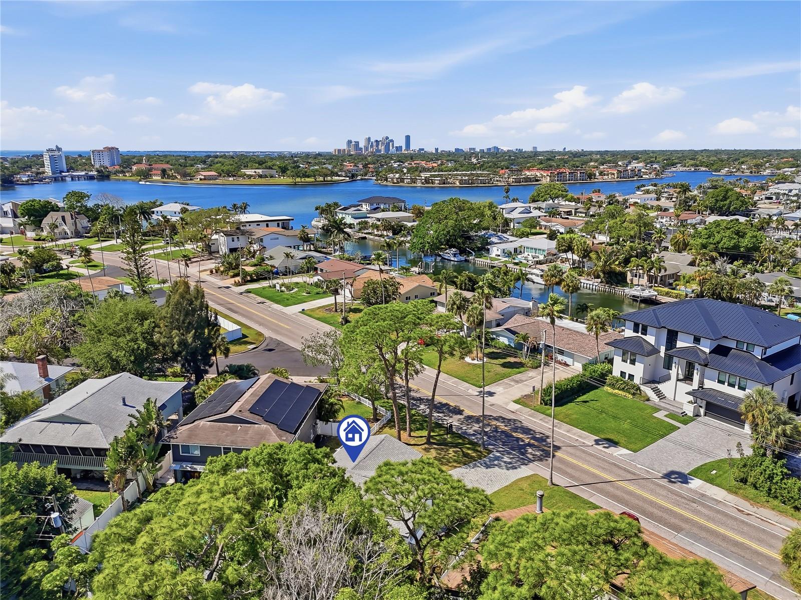 Image 45 of 46 For 4043 Shore Acres Boulevard Ne