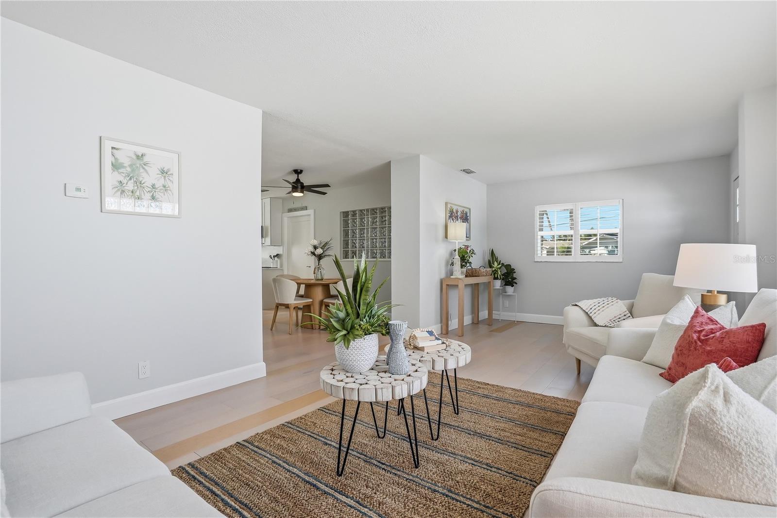 Image 7 of 46 For 4043 Shore Acres Boulevard Ne