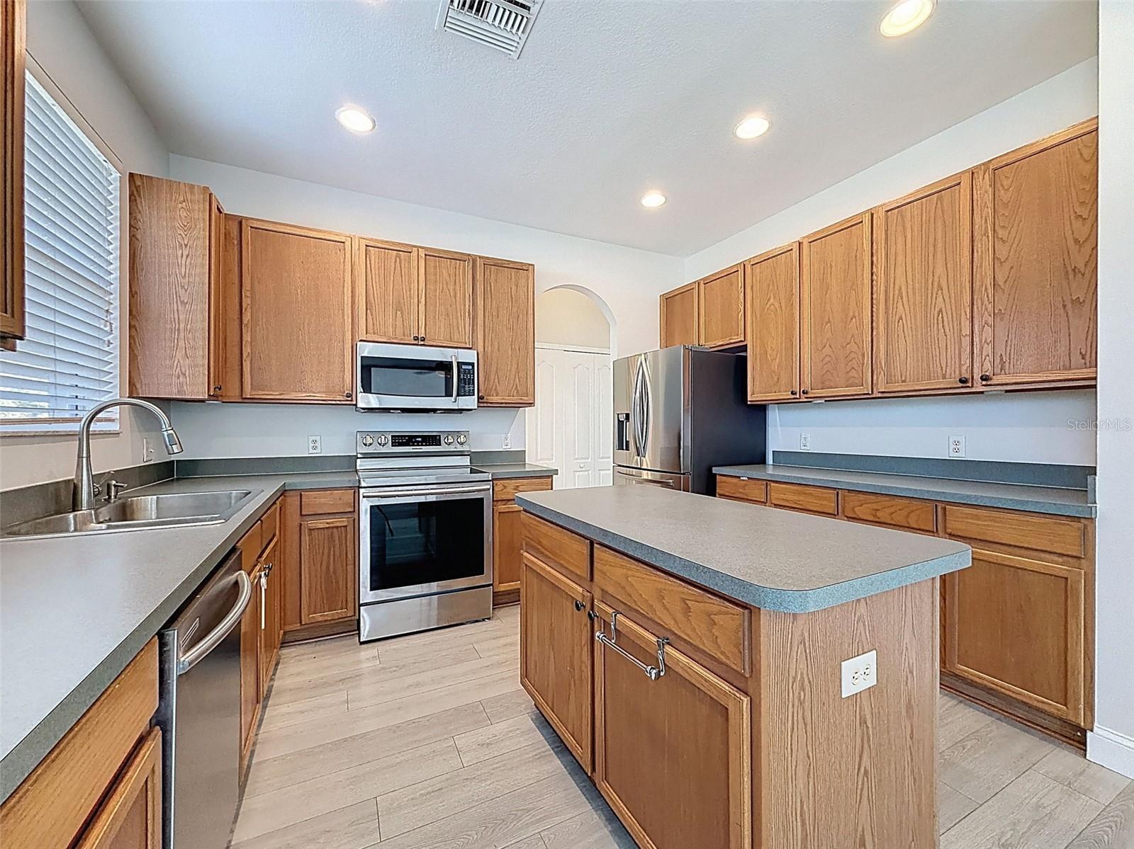 Image 14 of 85 For 3311 Sisal Loop