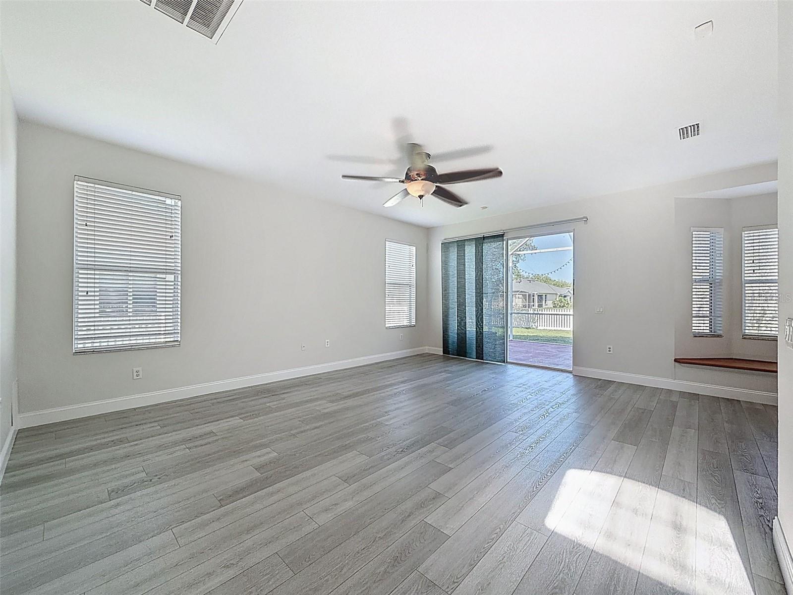 Image 23 of 85 For 3311 Sisal Loop