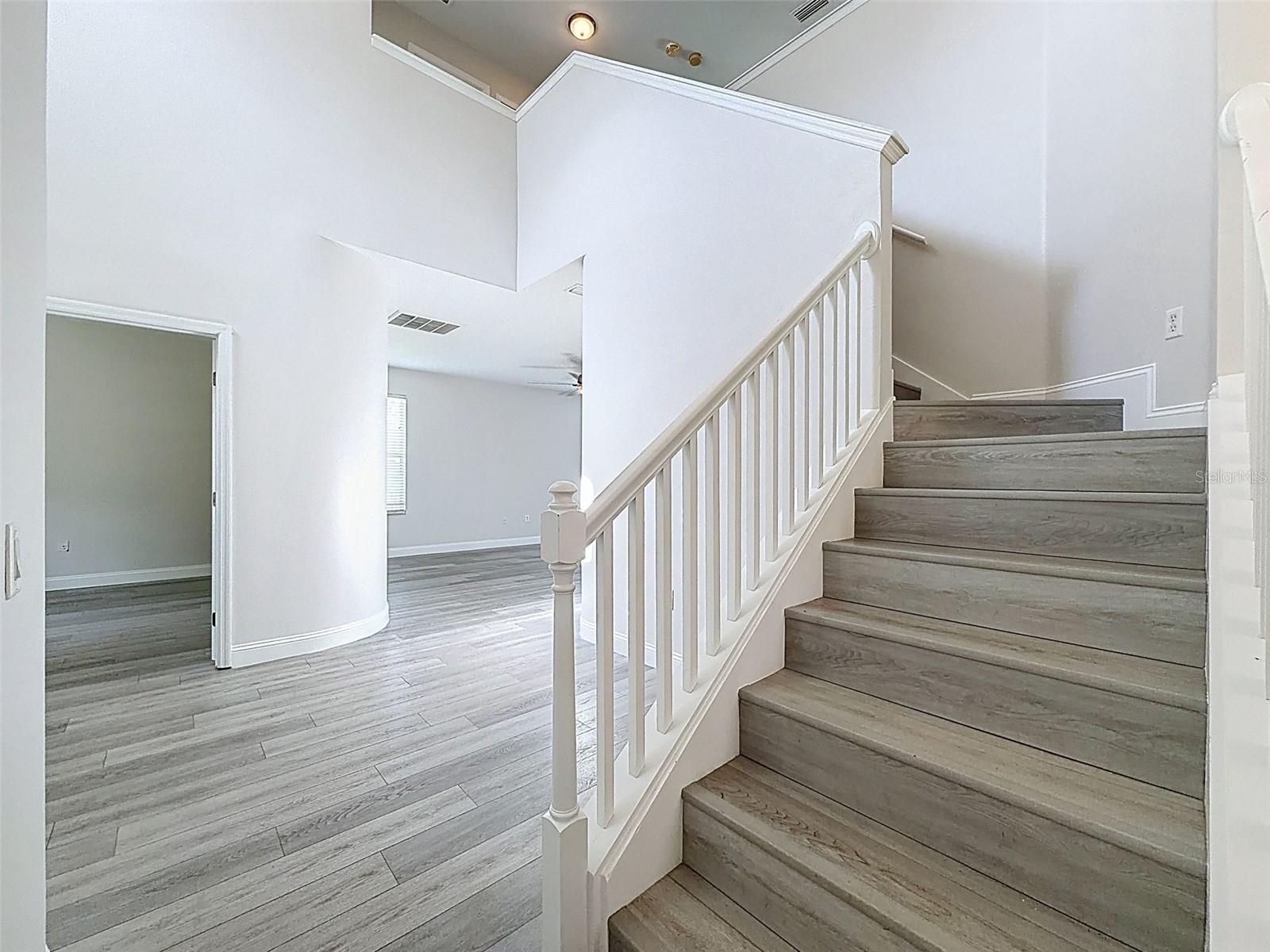 Image 9 of 85 For 3311 Sisal Loop