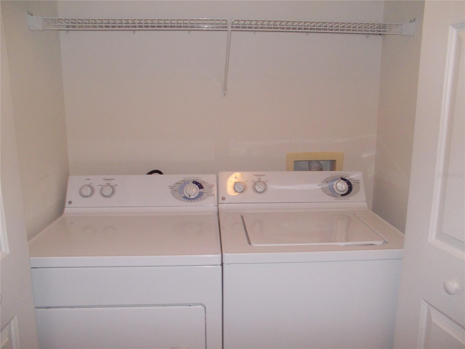 Image 6 of 12 For 4122 Waterside Island Court