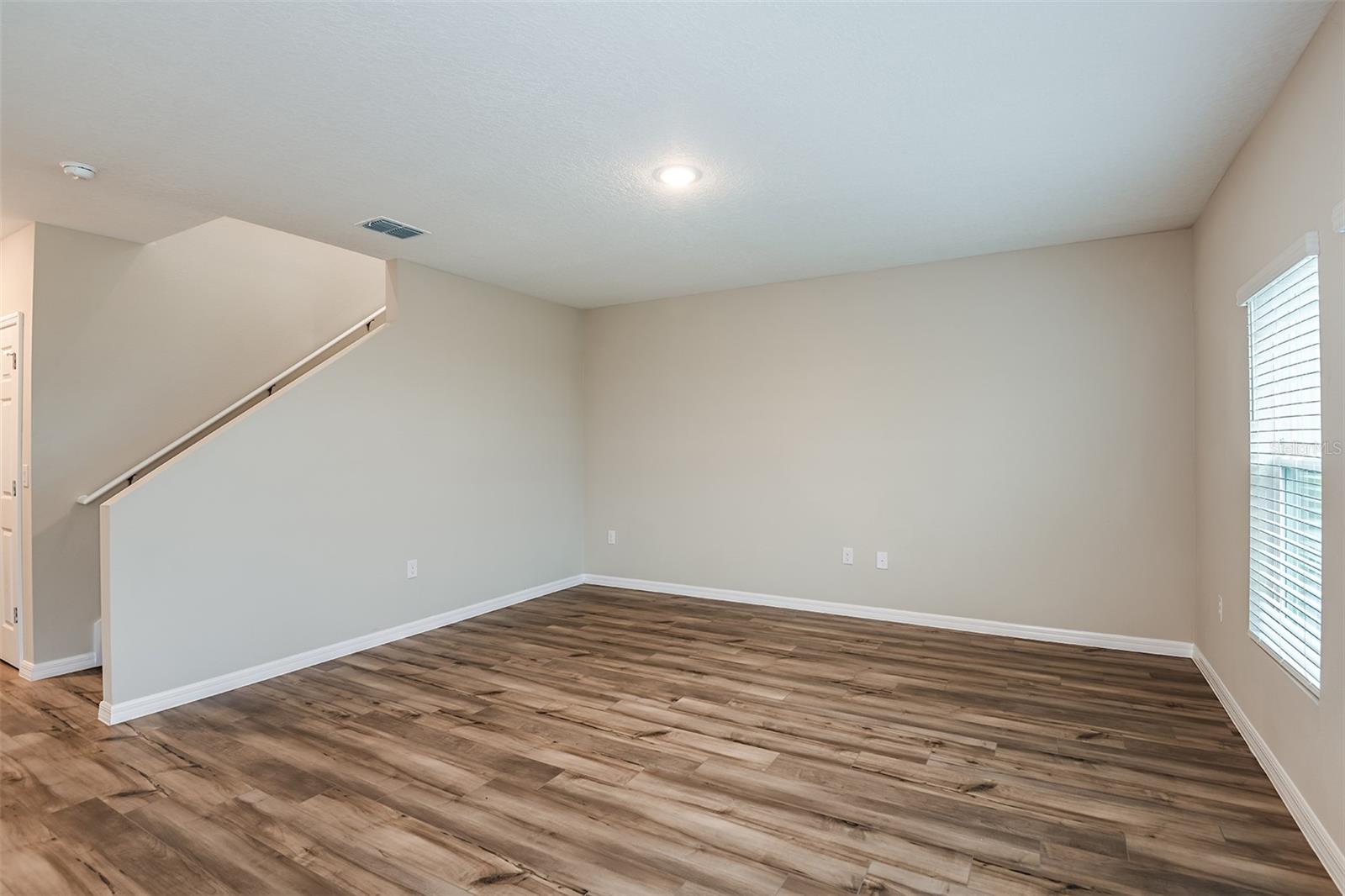 Image 11 of 39 For 1067 Foreshore Lane