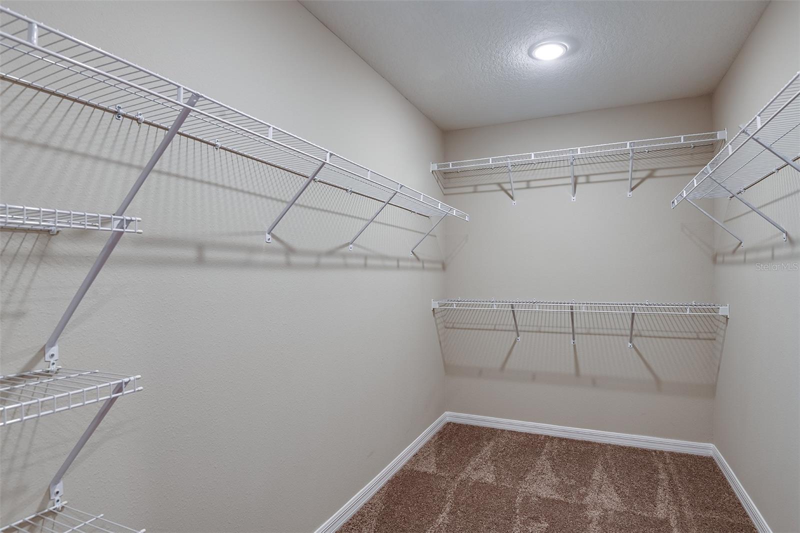 Image 7 of 39 For 1067 Foreshore Lane