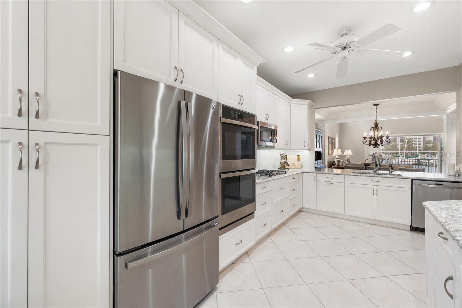 Image 21 of 53 For 1624 Sand Key Estates Court