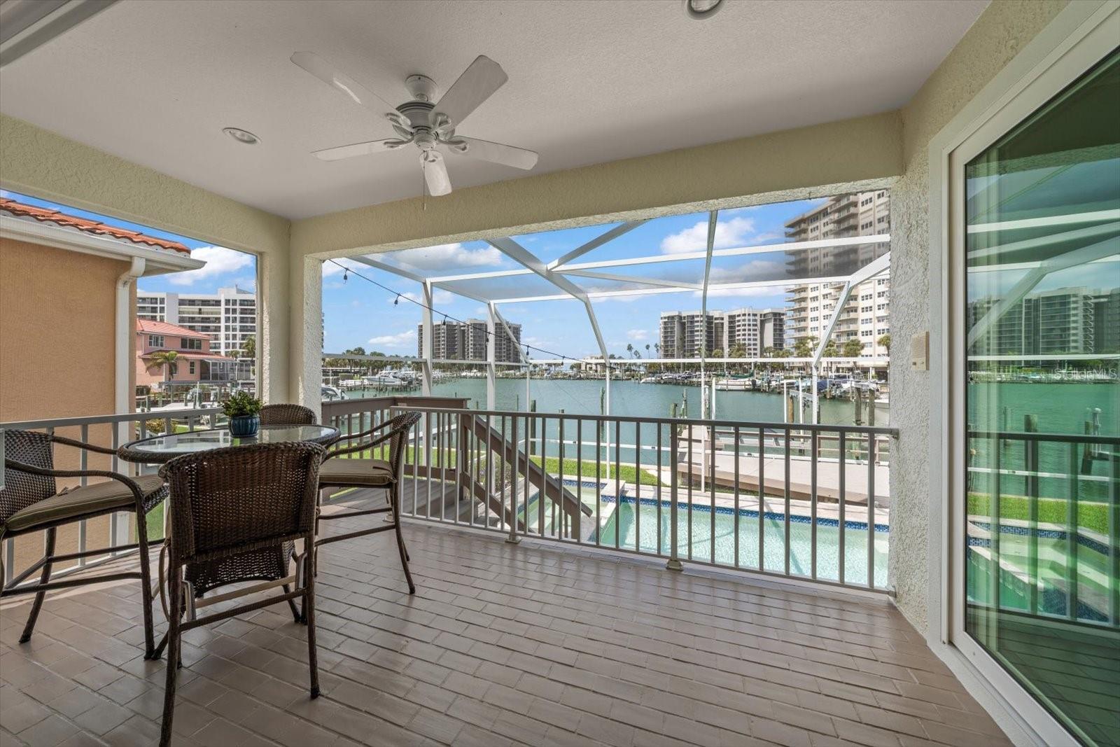 Image 27 of 53 For 1624 Sand Key Estates Court