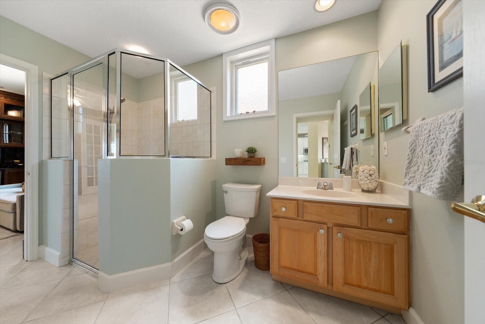 Image 32 of 53 For 1624 Sand Key Estates Court