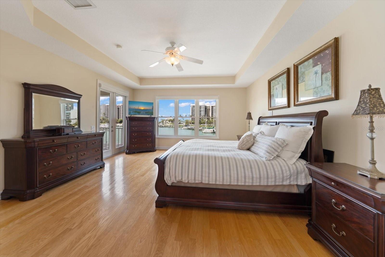 Image 35 of 53 For 1624 Sand Key Estates Court