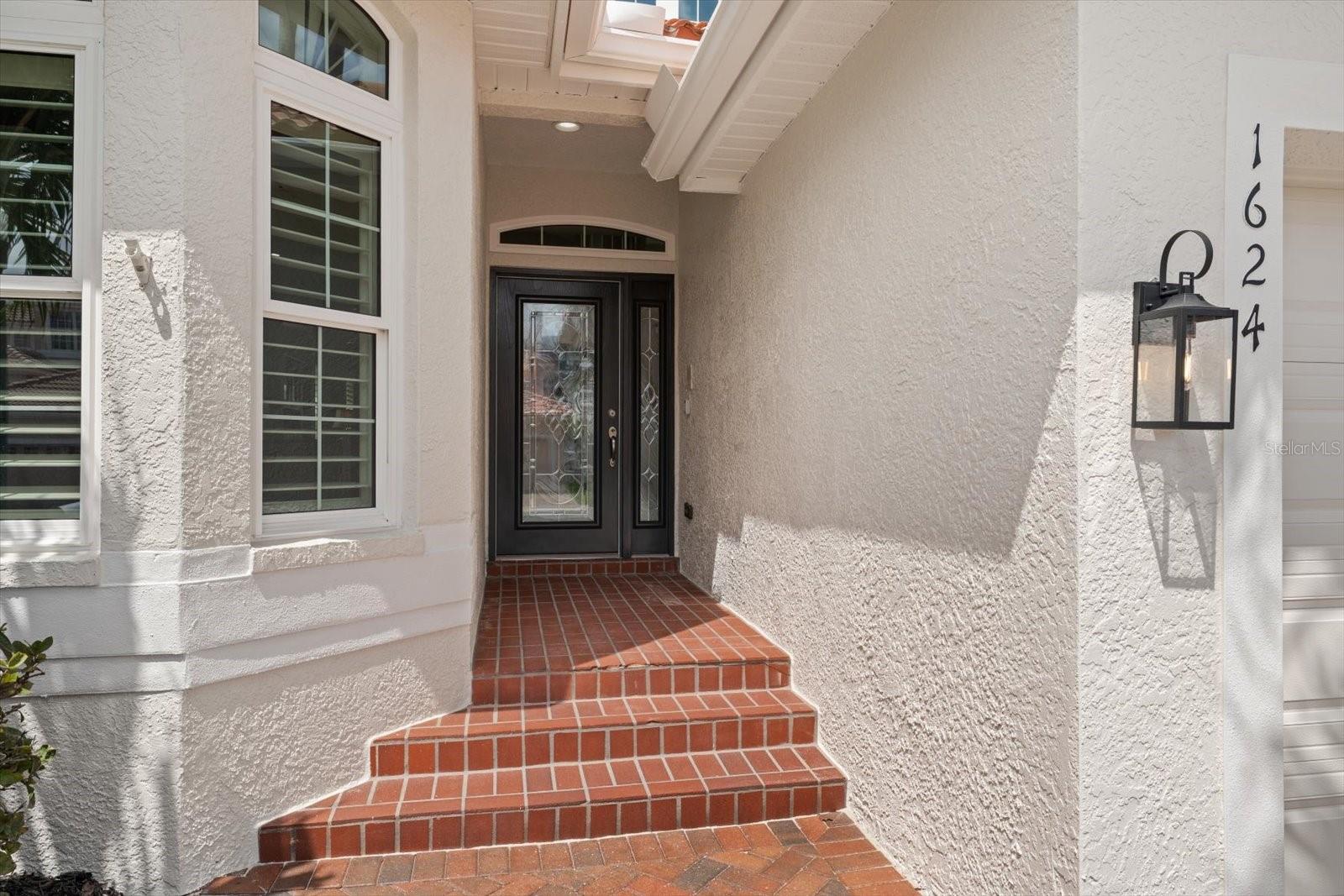 Image 4 of 53 For 1624 Sand Key Estates Court