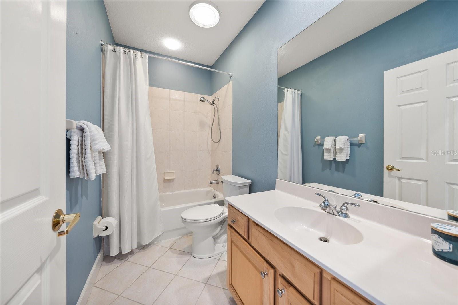 Image 40 of 53 For 1624 Sand Key Estates Court