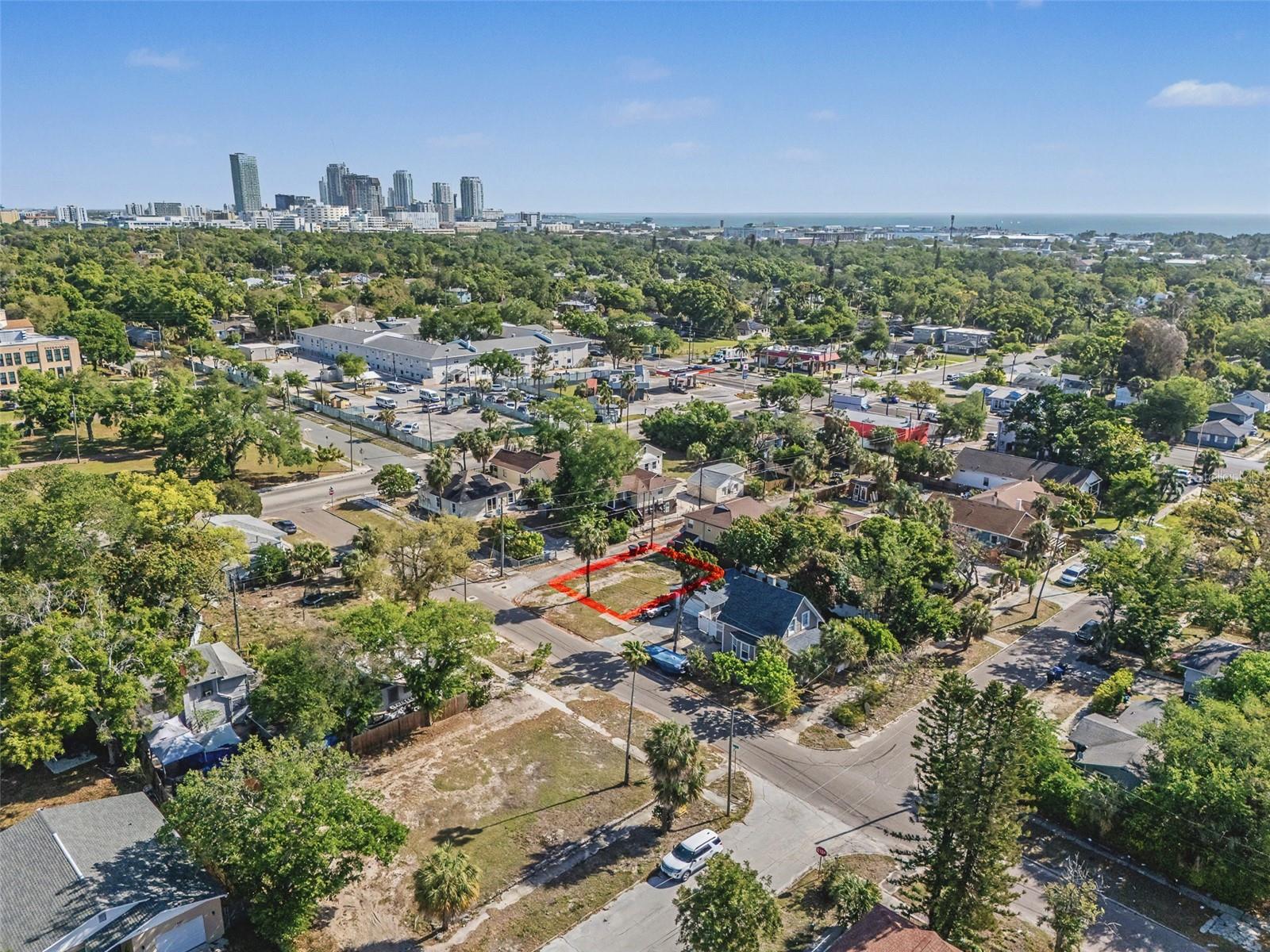 Image 4 of 16 For 1816 10th Street S