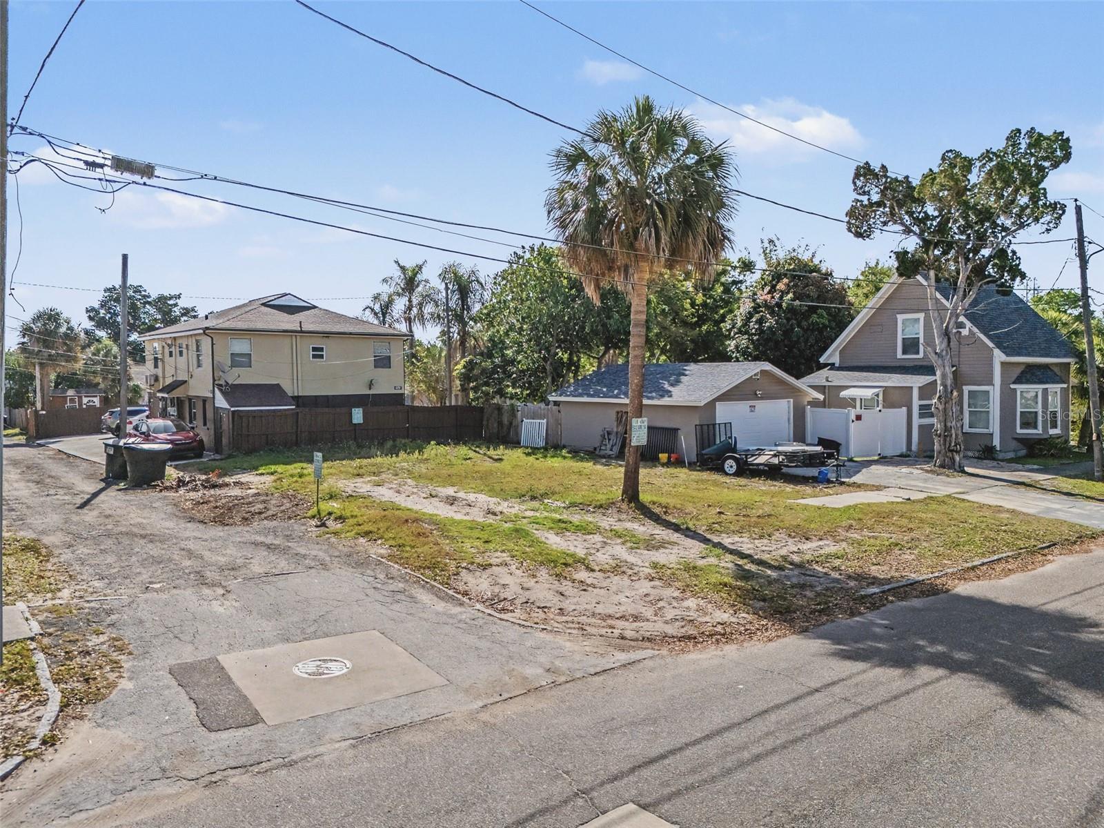 Image 5 of 16 For 1816 10th Street S