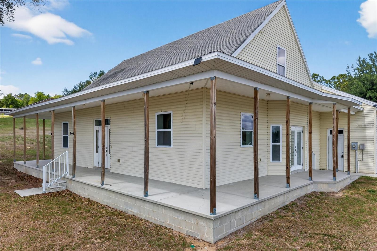 Image 3 of 46 For 38327 Hamrich Drive