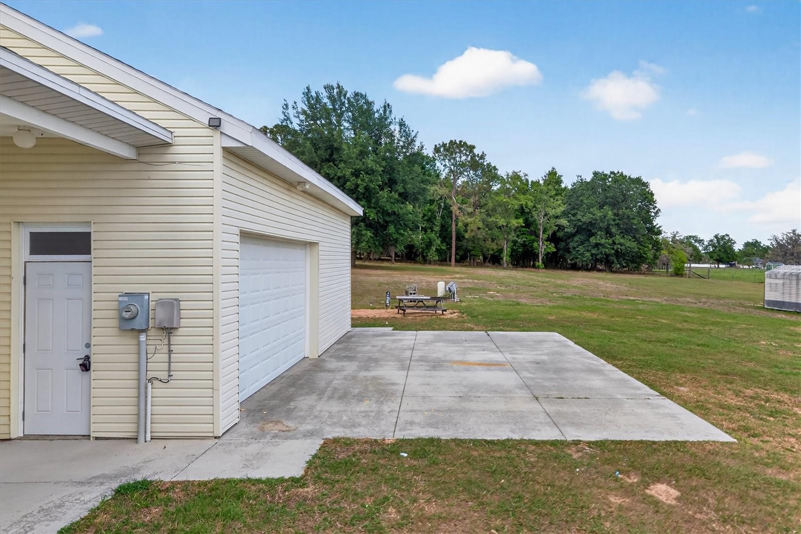 Image 43 of 46 For 38327 Hamrich Drive