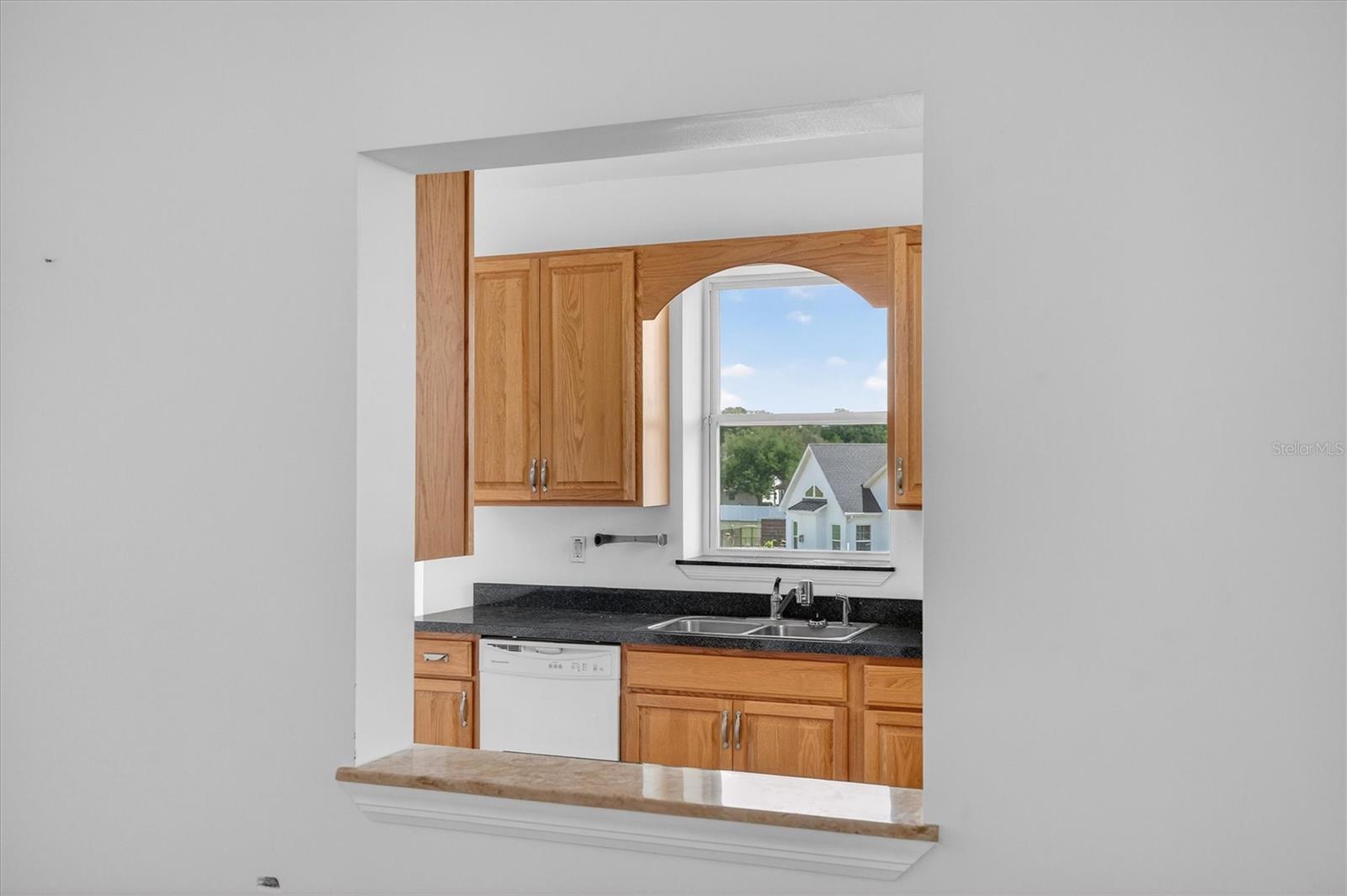 Image 8 of 46 For 38327 Hamrich Drive