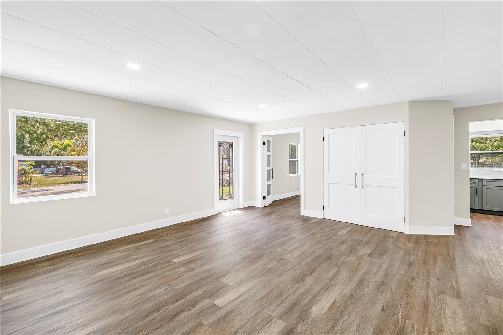 Image 17 of 80 For 5010 109th Way N