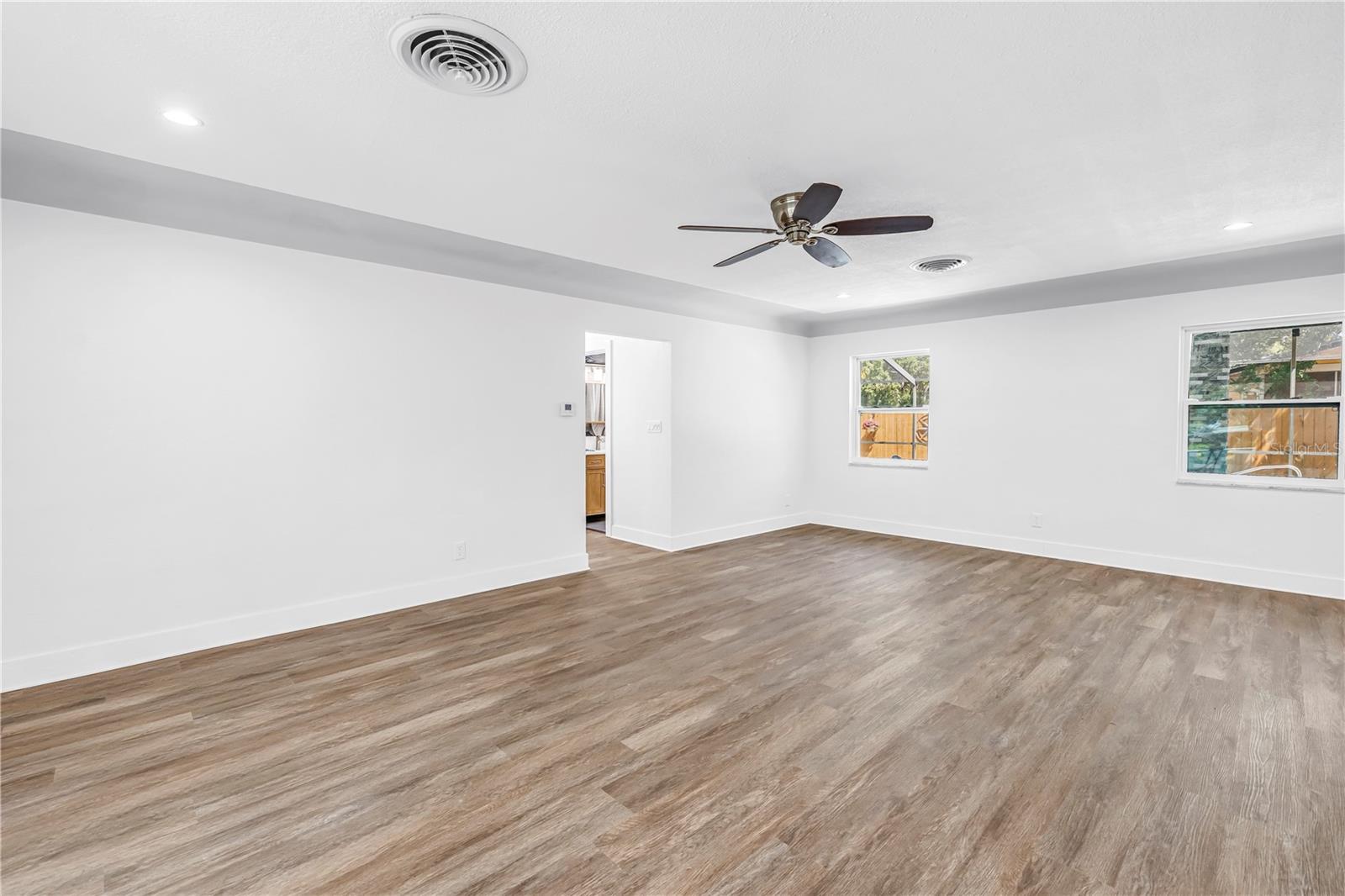 Image 33 of 80 For 5010 109th Way N