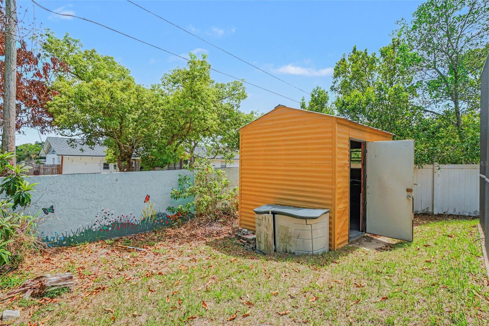 Image 20 of 21 For 808 Chamberlain Loop