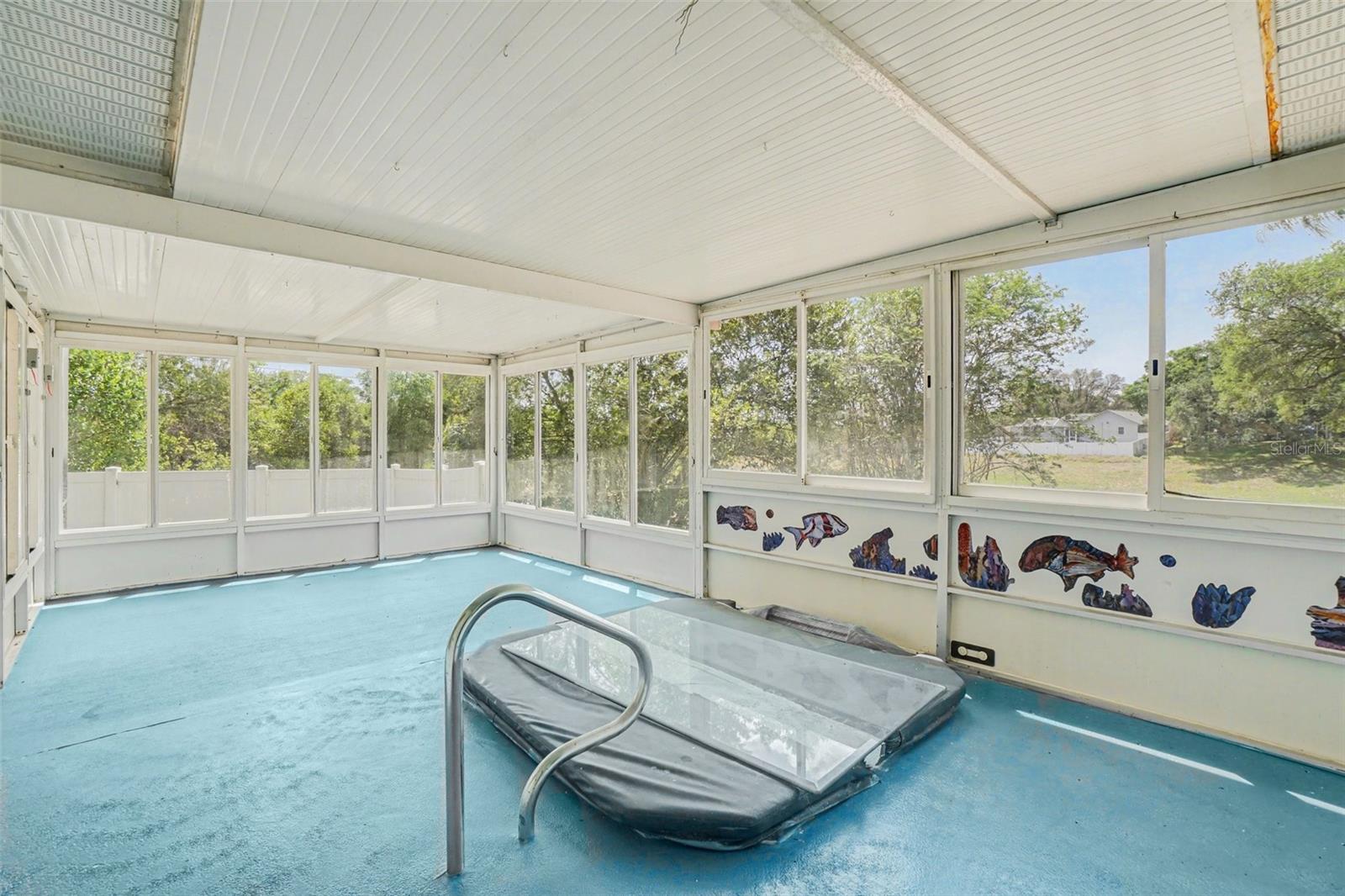 Image 3 of 21 For 808 Chamberlain Loop