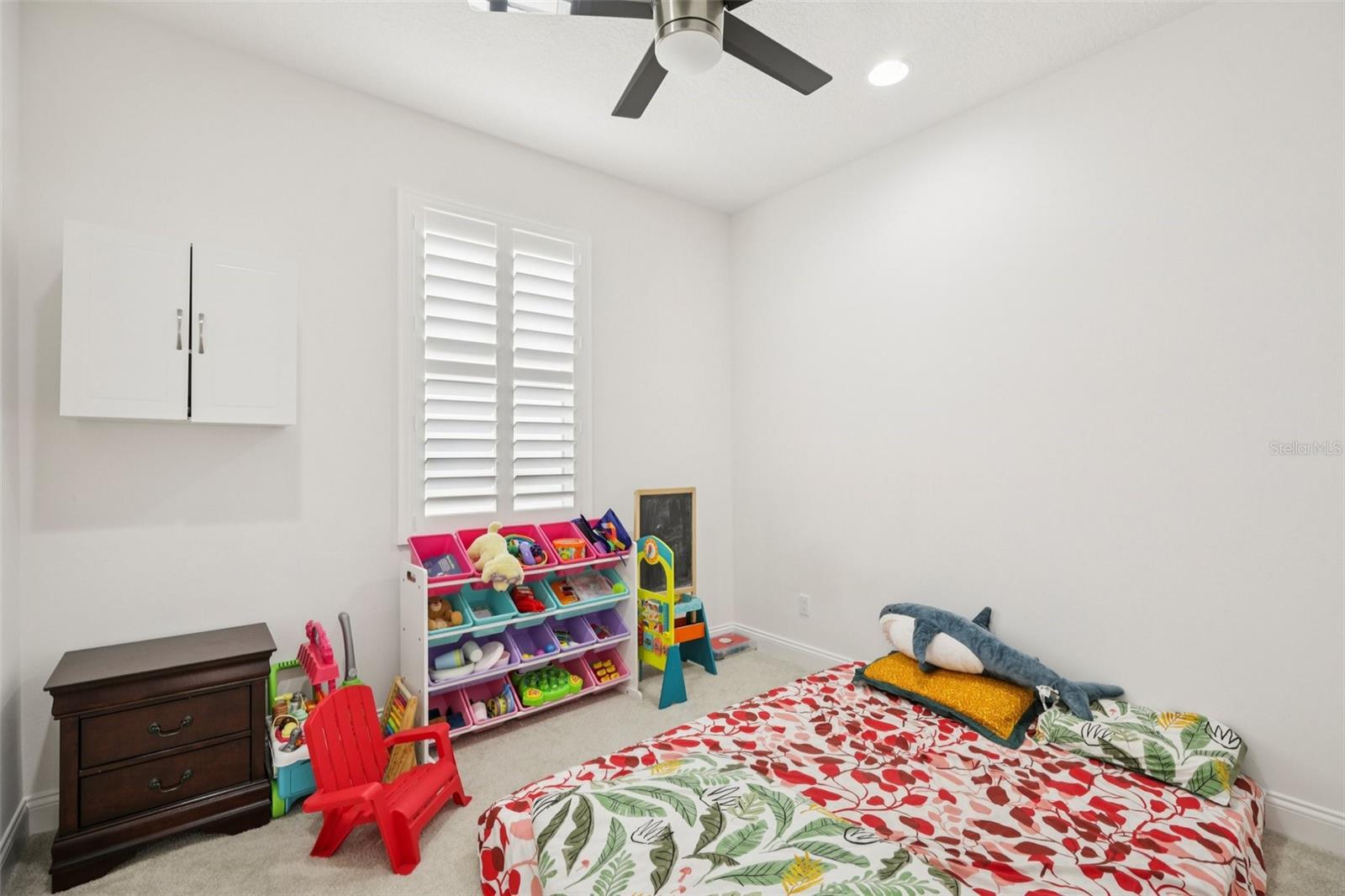 Image 9 of 33 For 4560 Dulwik Place