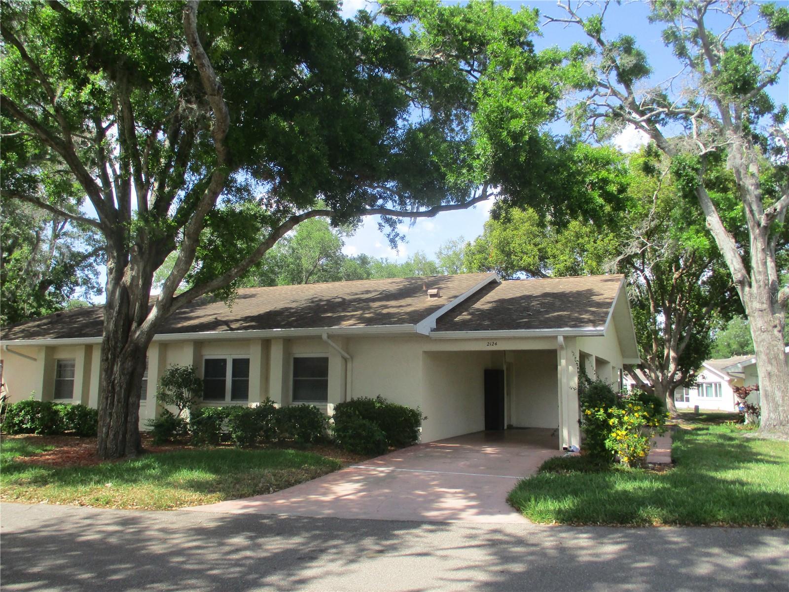 Details for 2124 Hailstone Circle, SUN CITY CENTER, FL 33573