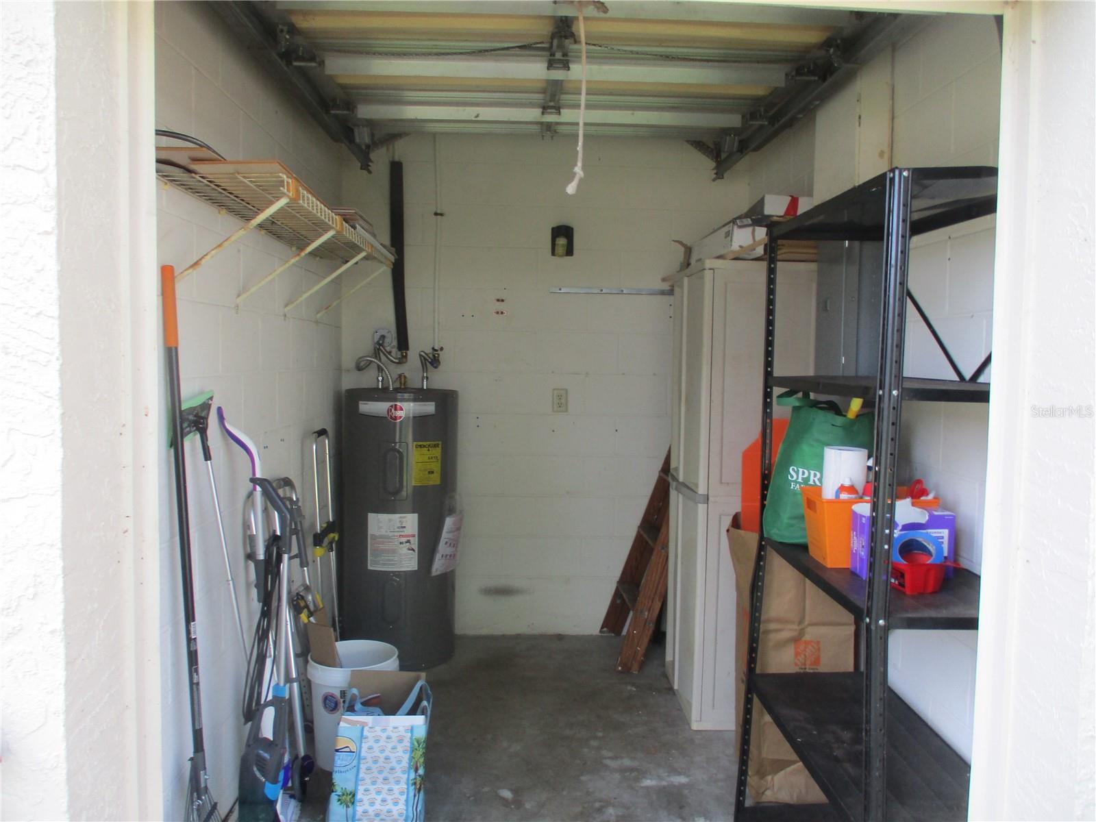 Image 16 of 20 For 2124 Hailstone Circle