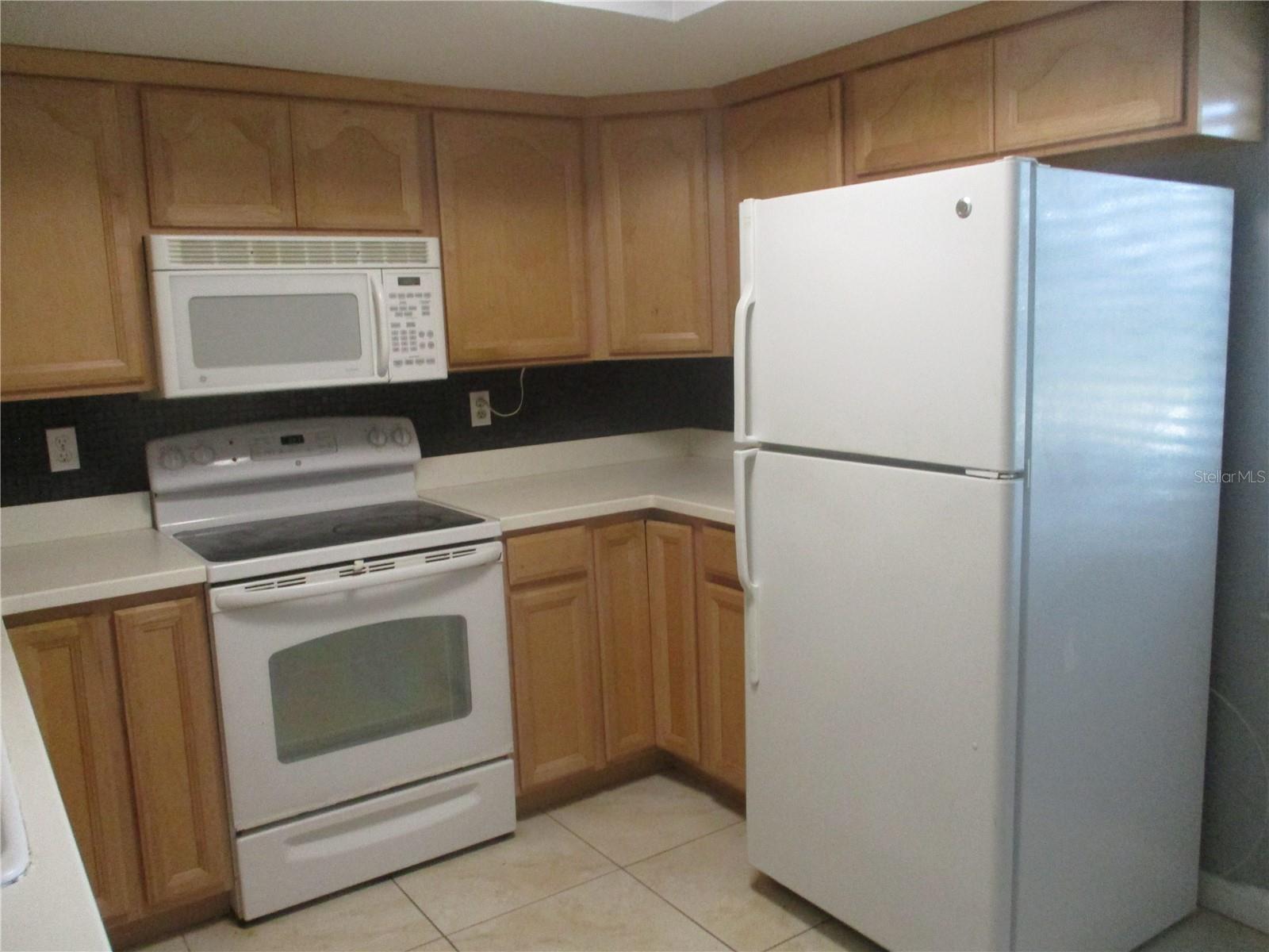 Image 7 of 20 For 2124 Hailstone Circle