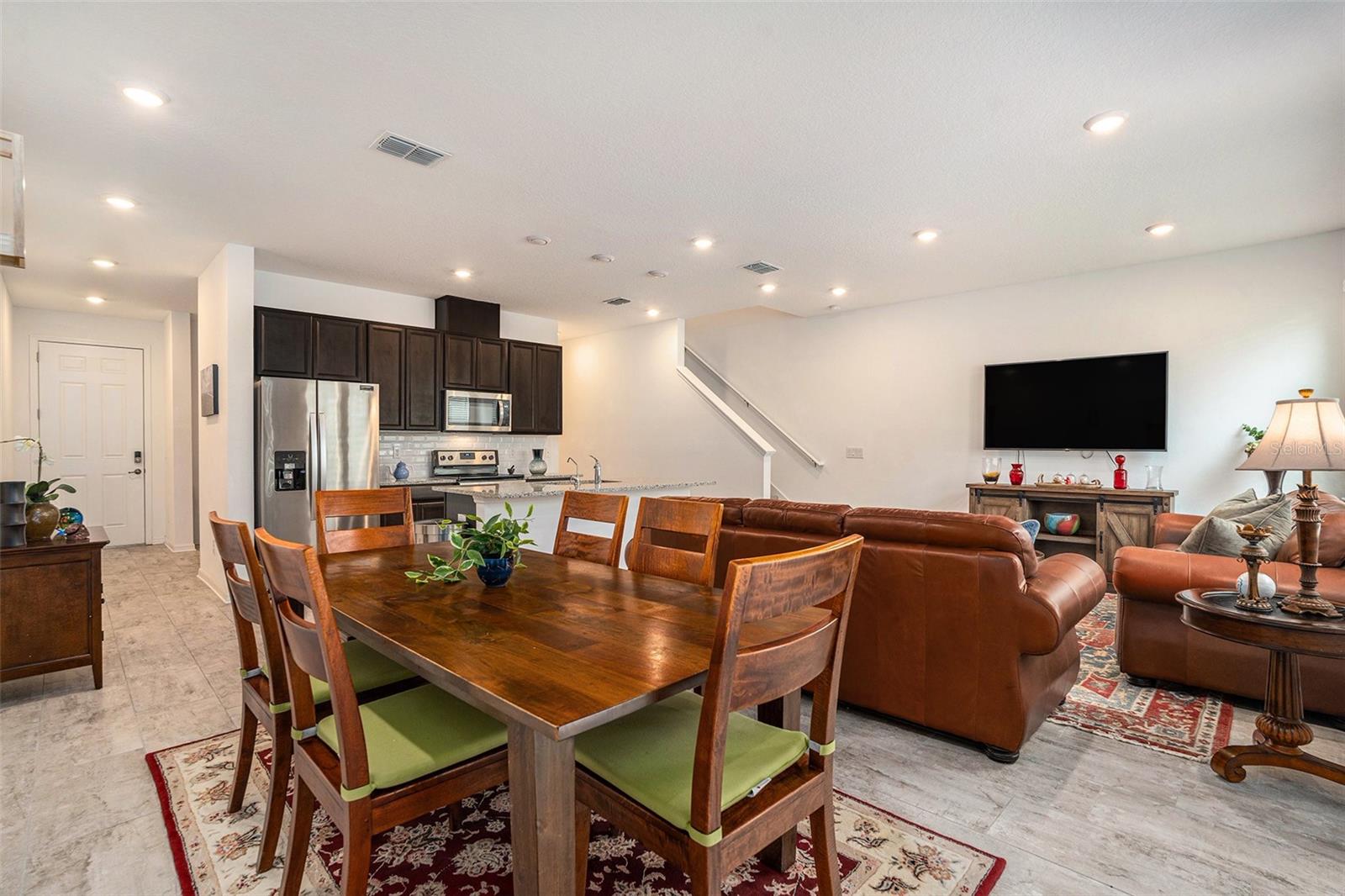 Image 14 of 48 For 1105 Lady Gouldian Court