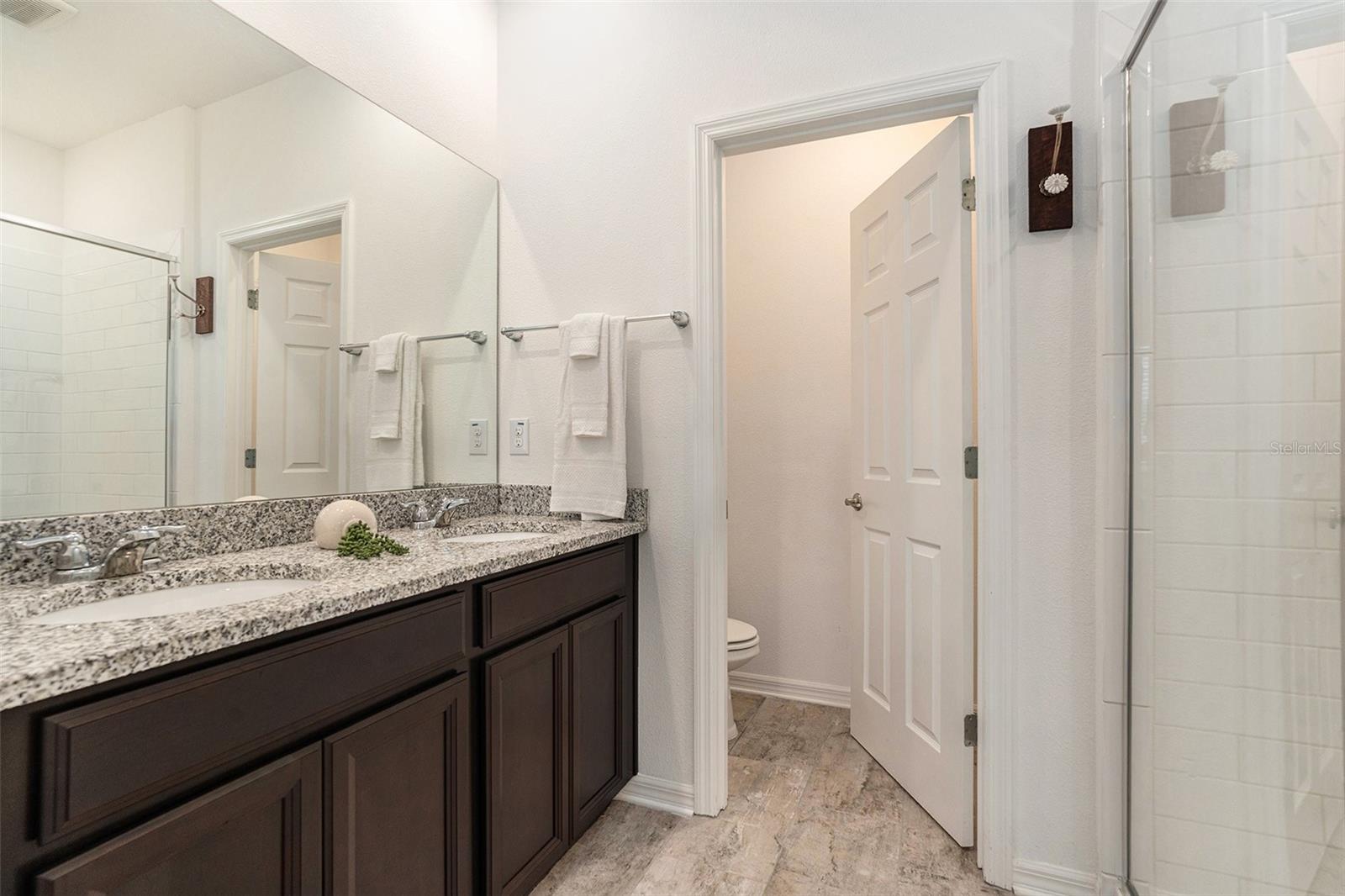 Image 22 of 48 For 1105 Lady Gouldian Court