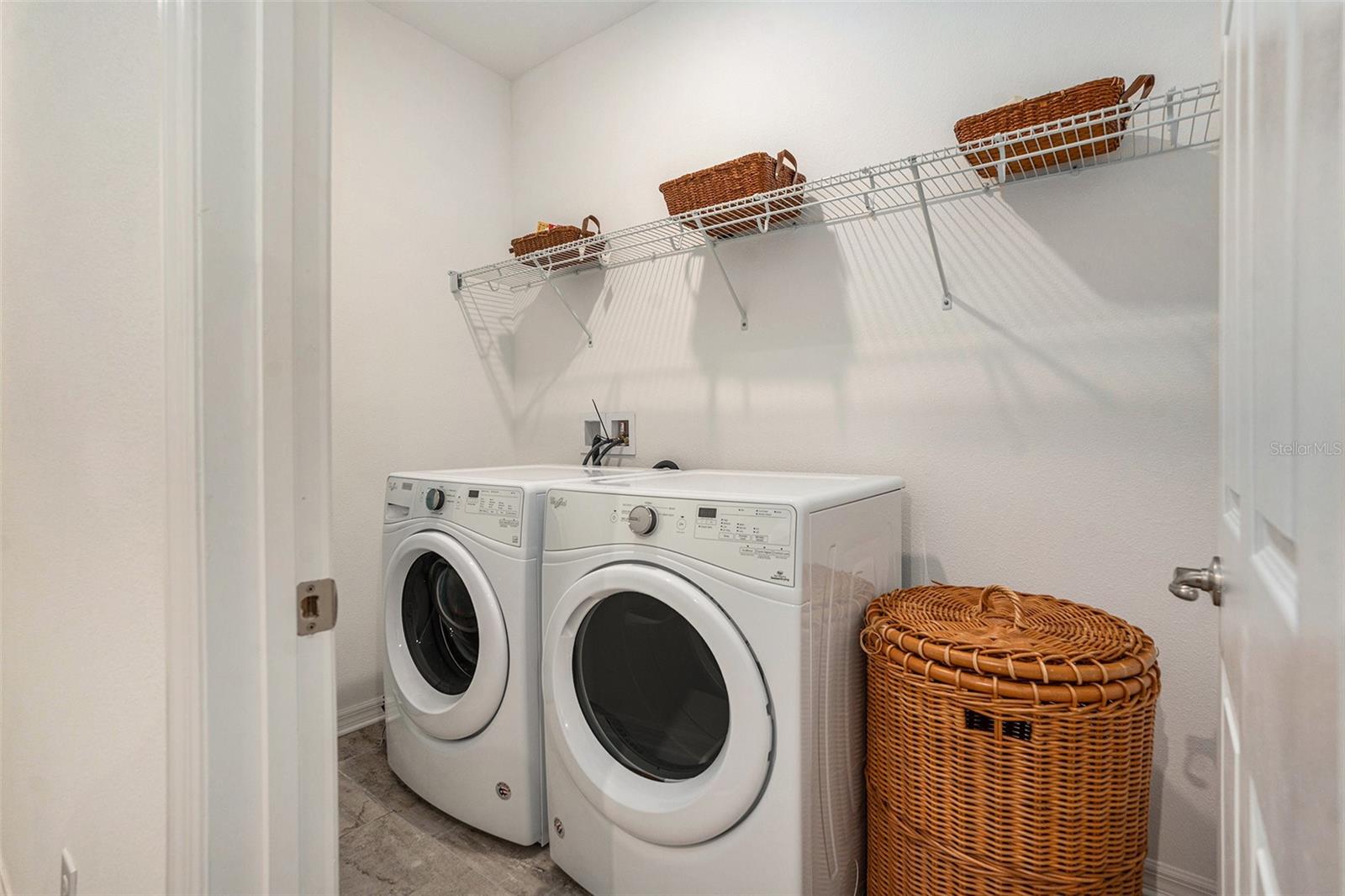 Image 23 of 48 For 1105 Lady Gouldian Court