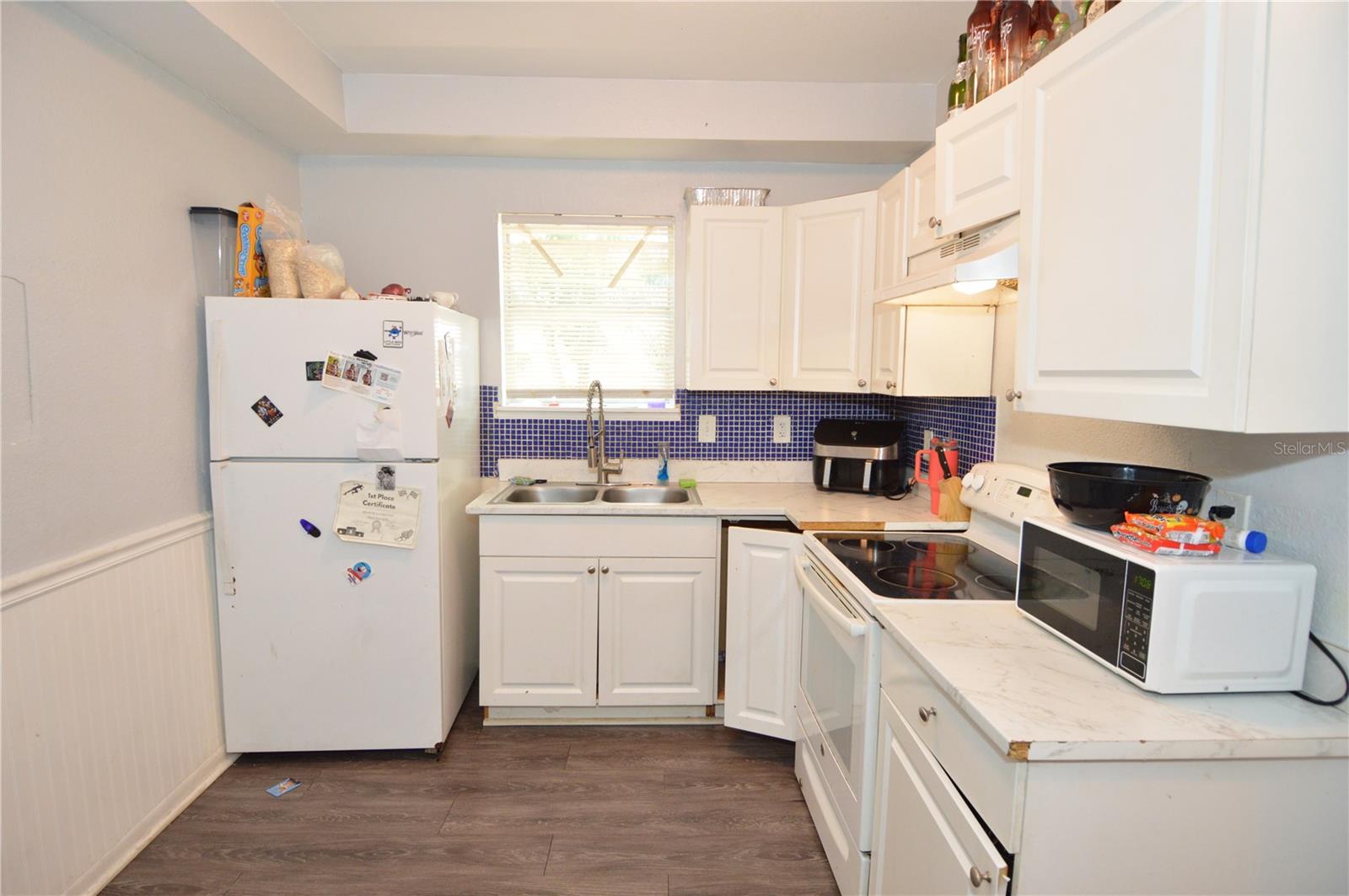 Image 10 of 73 For 811 18th Avenue S