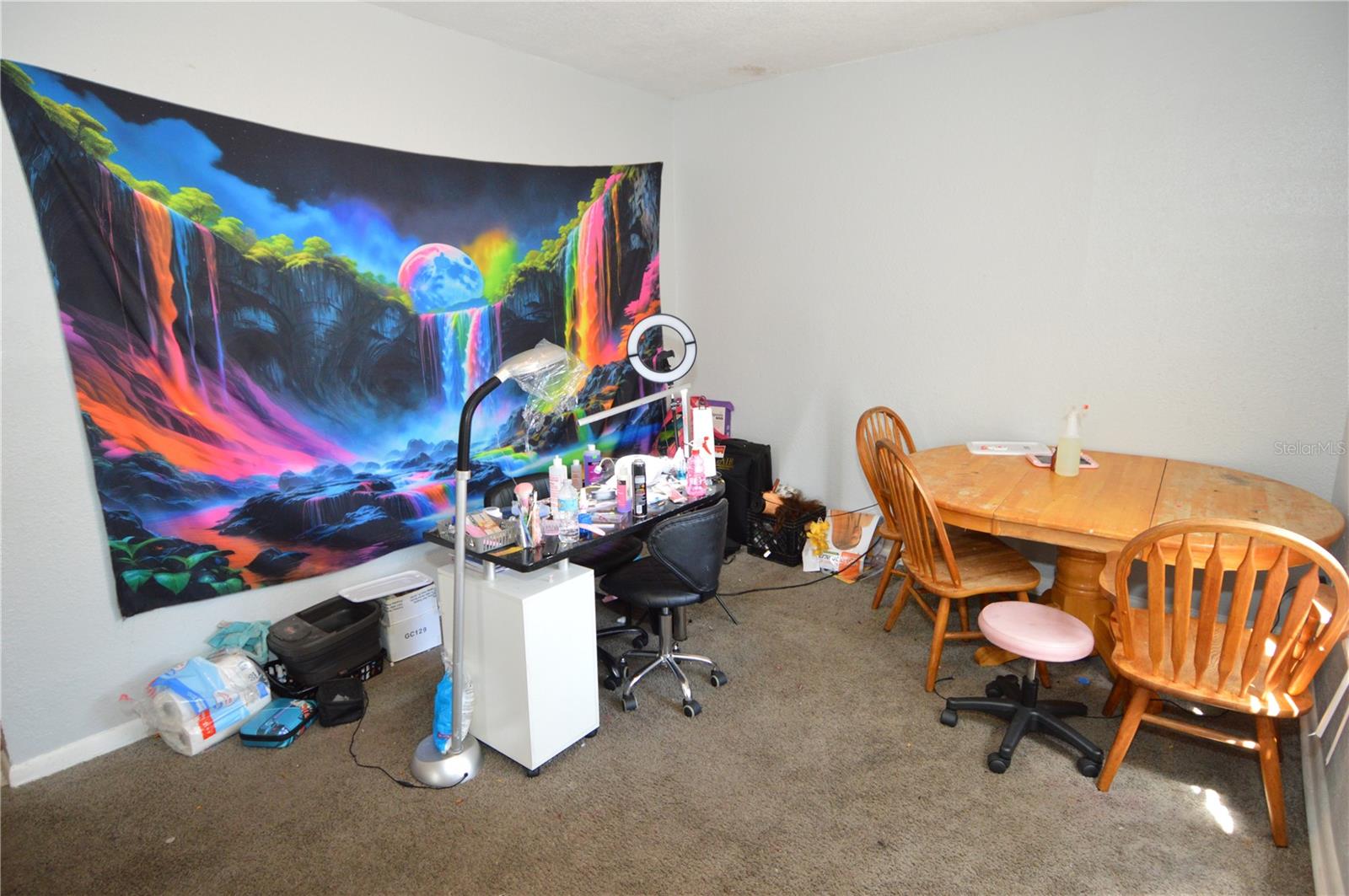 Image 20 of 73 For 811 18th Avenue S