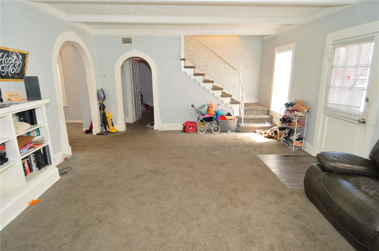 Image 28 of 73 For 811 18th Avenue S