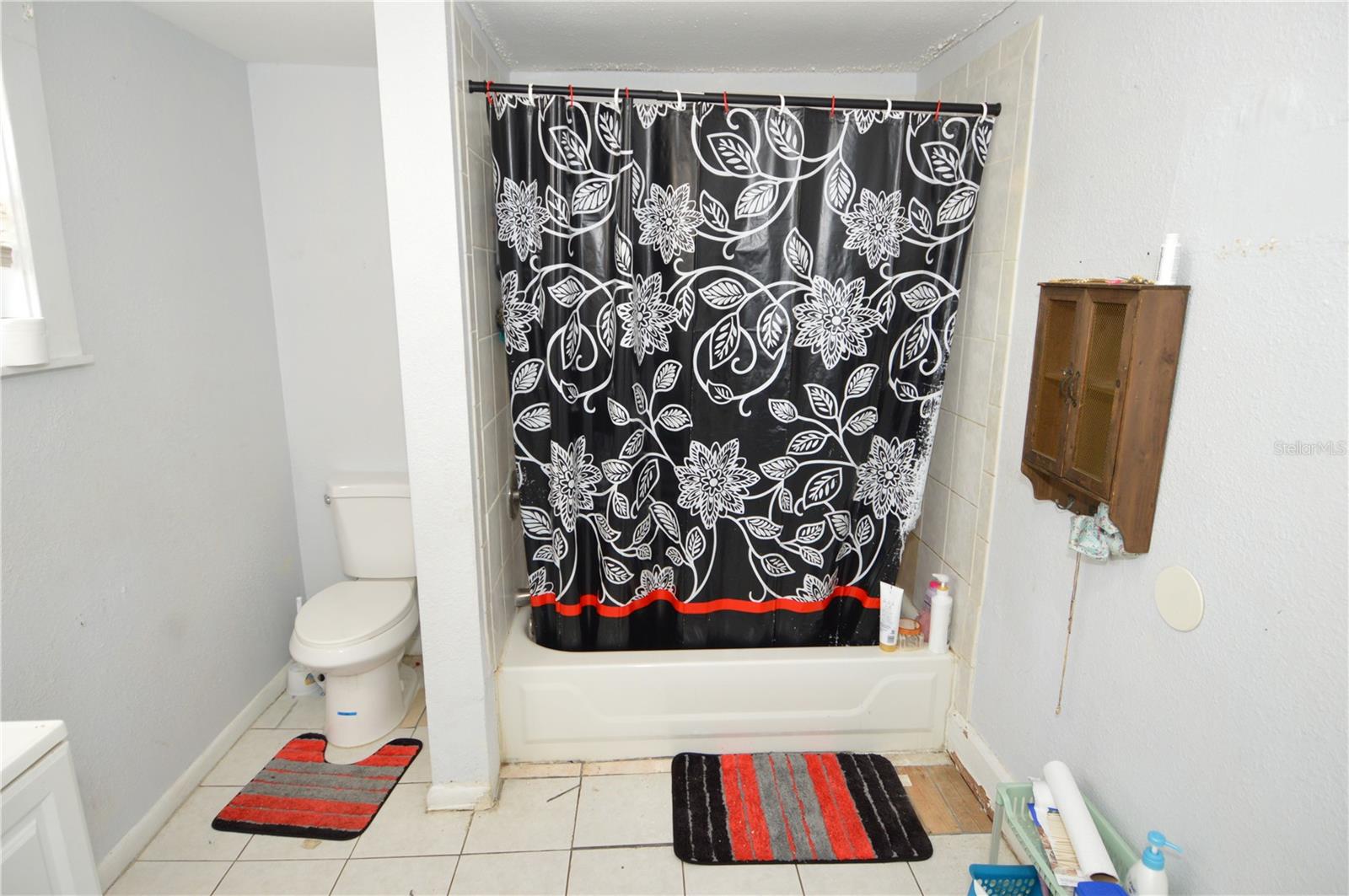 Image 47 of 73 For 811 18th Avenue S