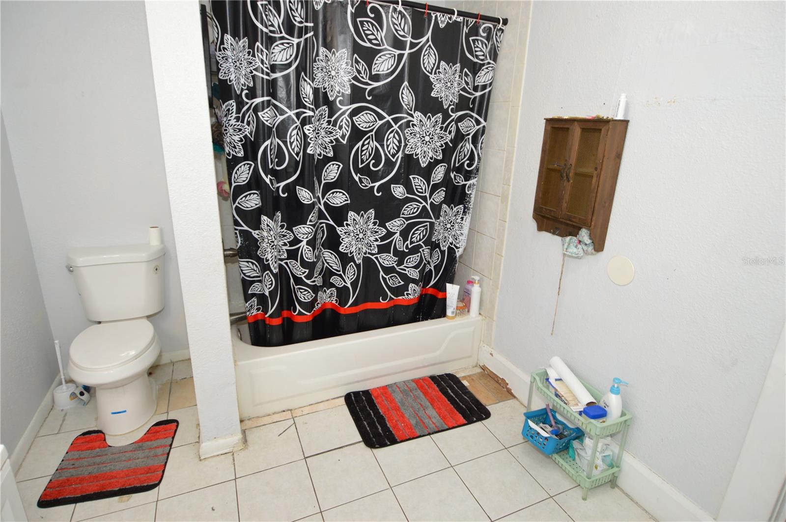 Image 48 of 73 For 811 18th Avenue S