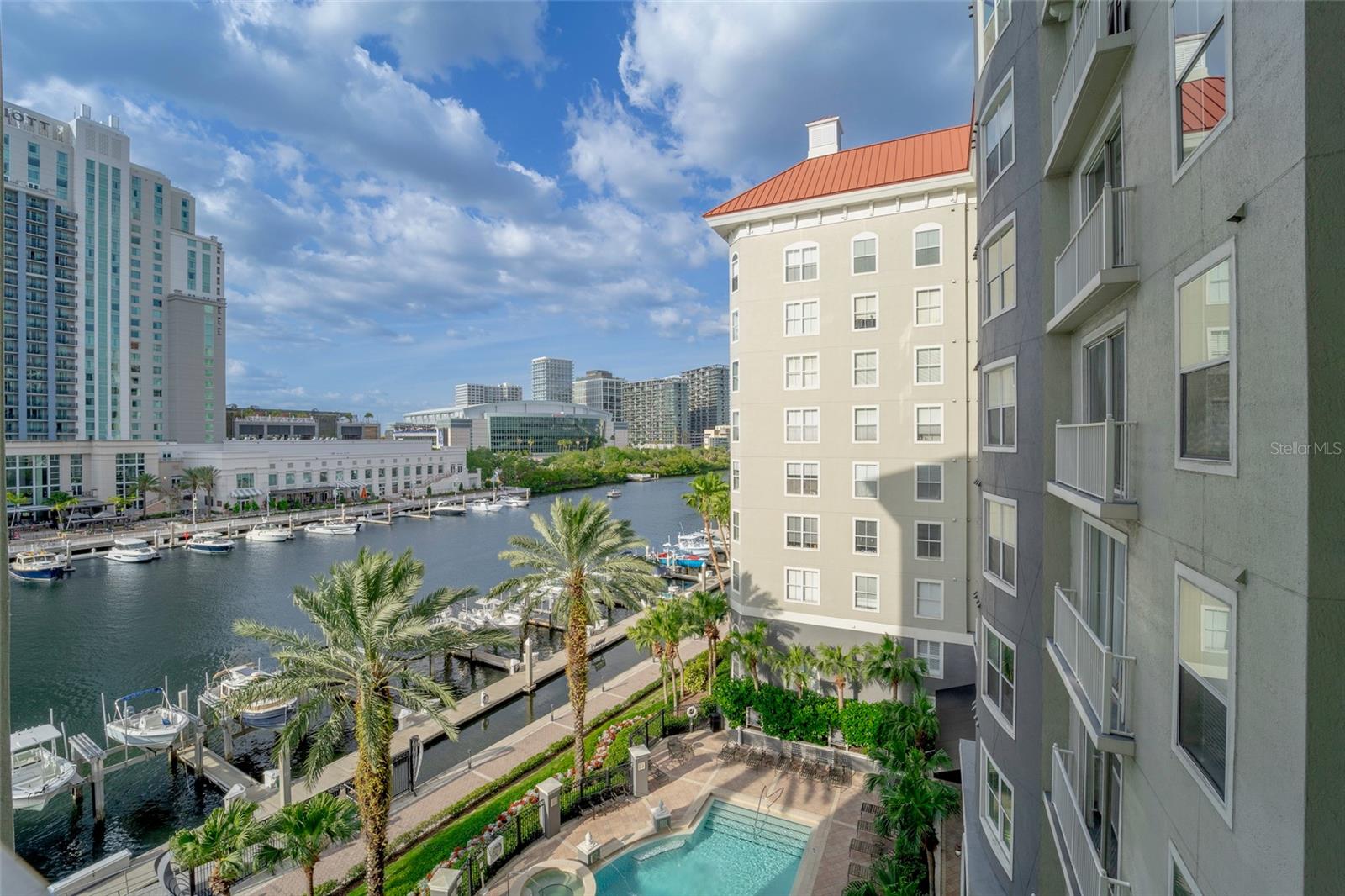 Image 18 of 35 For 700 Harbour Island Boulevard 521